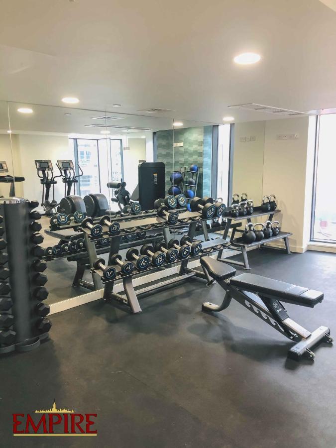 Luxury 2 Bedroom Apartment, On Broad Street! バーミンガム エクステリア 写真