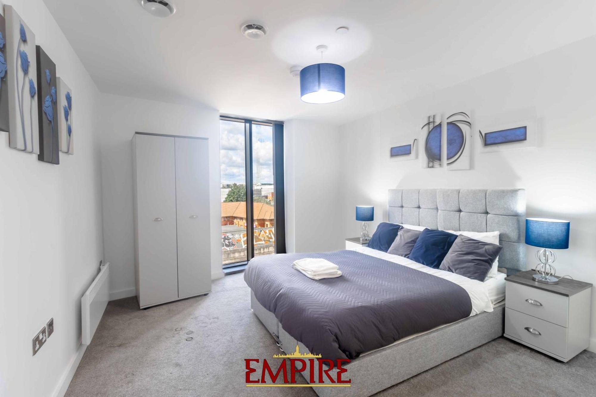 Luxury 2 Bedroom Apartment, On Broad Street! バーミンガム エクステリア 写真